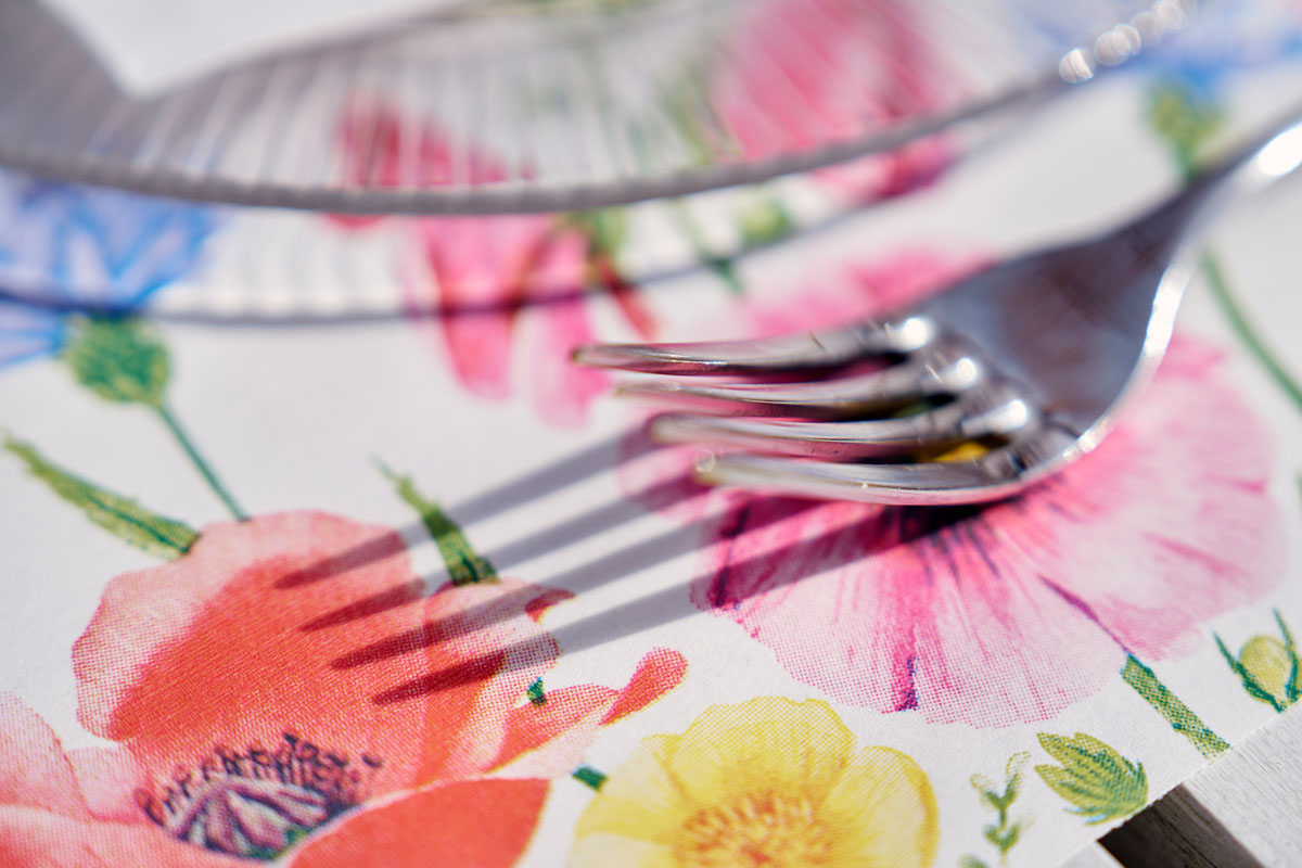 Dunisilk - Mitteldecke 84 x 84 cm Flowy Meadow